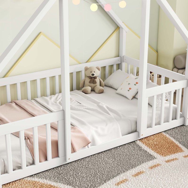 House-Shaped Floor Bed with Fence, Guardrails, Twin, White