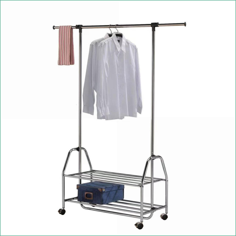 Barre à vêtements extensible en métal chromé avec 4 roulettes | Métal | Chambre à coucher