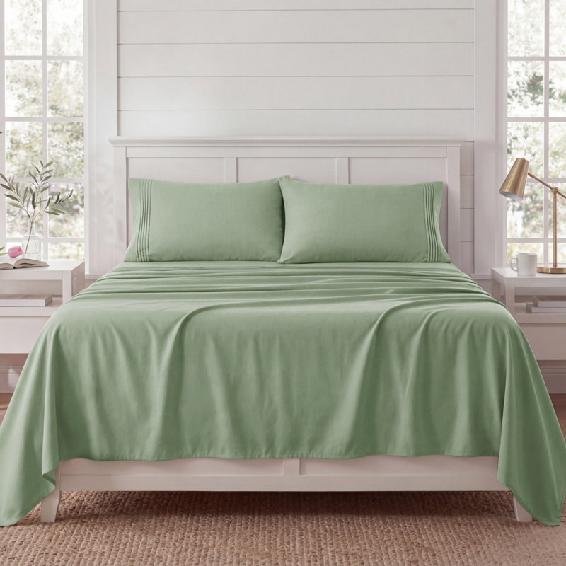Bedsure Deep Pocket Sheet Set - Fits Mattresses Up to 21 Inches Thick -  GentleSoft Bed Sheet set, Moisture Wicking, Soft & Cooling Bed Sheet & Pillowcases, Easy & Secure Fit