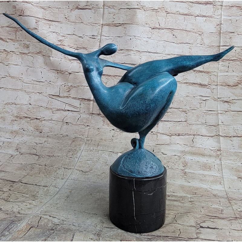 Figurines et sculptures Yovan