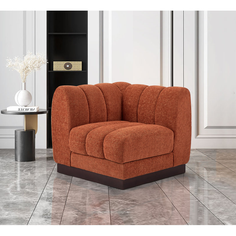 Chaise de coin en chenille Quinn, Tissu cognac chenille