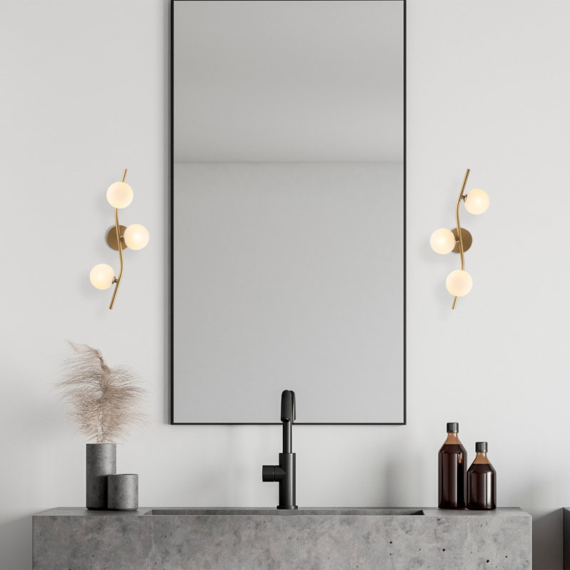 Lampe murale moderne avec corps en métal et capuchon en verre, finition antique, 9,1 po x 7,5 po x 21,7 po | Max 10 W, 3 x douille G9 | Double isolation, indice de protection IP20 | Parfait pour un décor glamour et scandinave | Ampoule non incluse