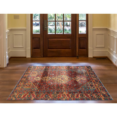 Khrystopher Distressed Keiko Rust Rug