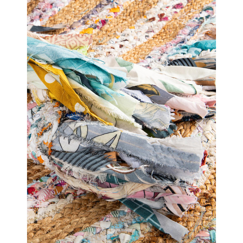 Ruffles Commodore Rug, Oval 4'1" x 6'1"