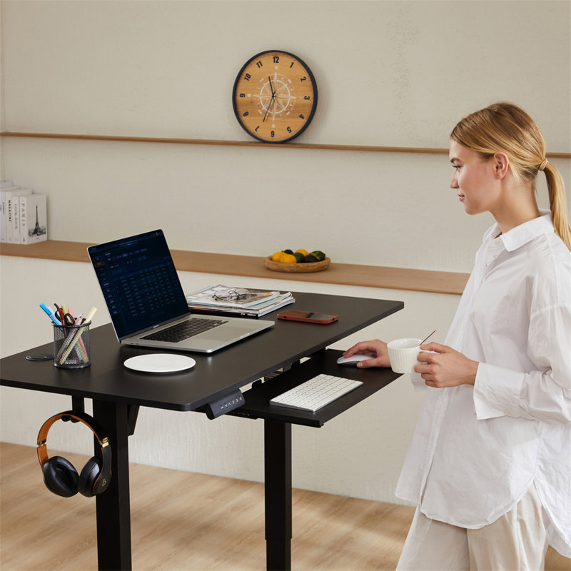Bureau debout à hauteur ajustable Marche, H 46 po x l 47 po x P 23 po, Noir