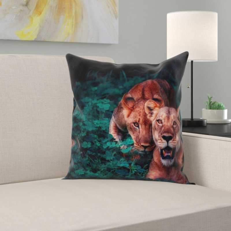Coussin lions