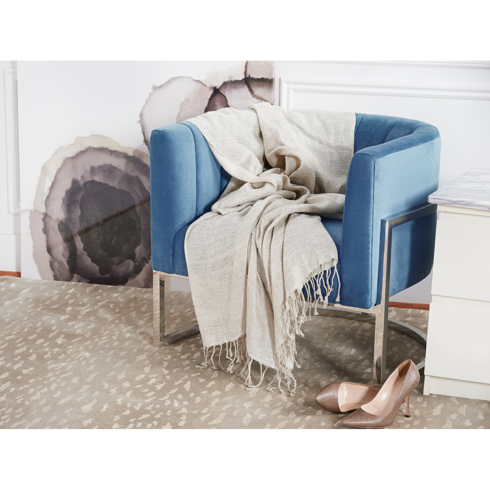 Rhea Throw