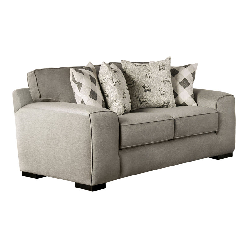 Makayley Loveseat