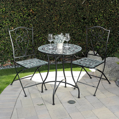 Bannockburn 2 - Person Patio Dining Set Round Table