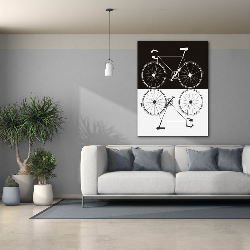 «Two Bikes» par Jan Weiss, art mural sur toile, H 54 po x l 40 po x P 1,5 po