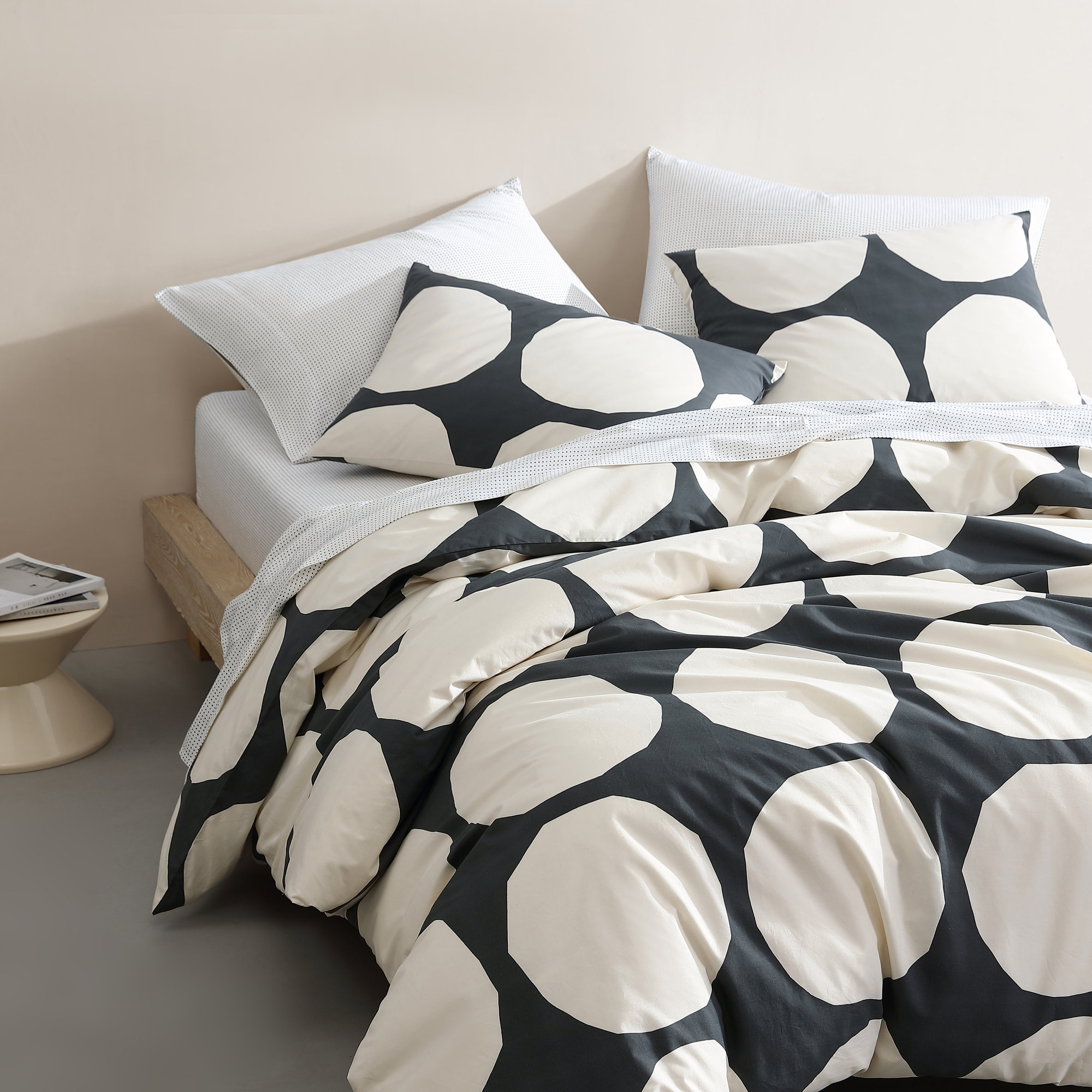Marimekko Kivet Grey Cotton Duvet Cover Set, Queen Duvet Cover + 2 Standard Shams