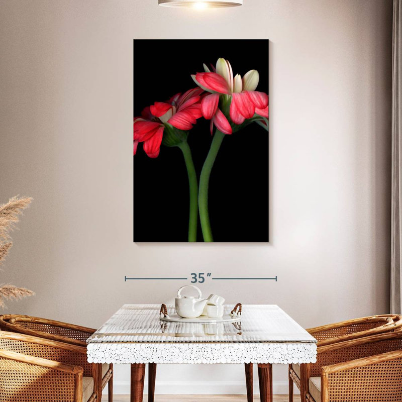Harnek Gerbera II, 48" H x 32" W