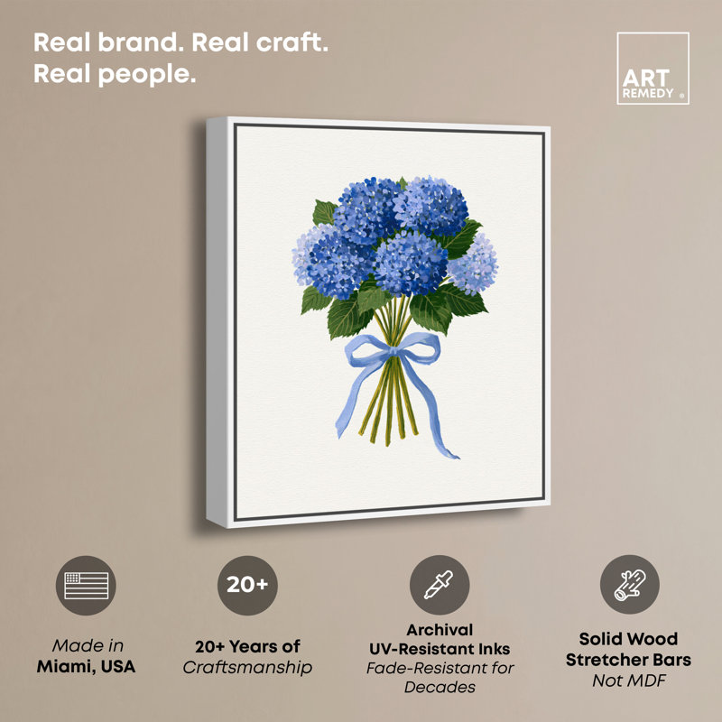 "Blue Bouquet II", reproduction d'art sur toile encadrée, H 37 po x l 31 po, Cadre blanc