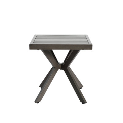 Table en aluminium coulé