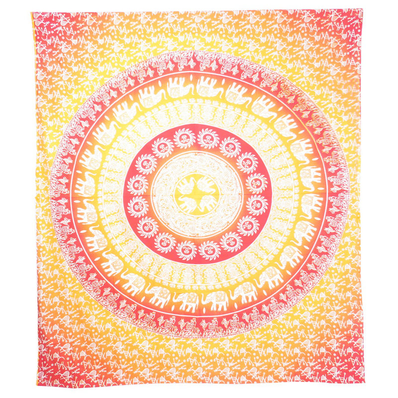 Tapisserie 92 po x 84 po Mandala