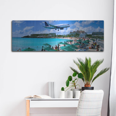 " Happy Landings On St Maarten " by Steve Vaughn