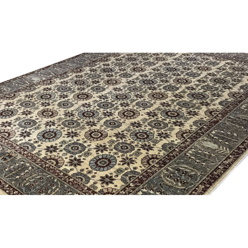 Hand-Knotted High-Quality Beige and Gray Area Rug