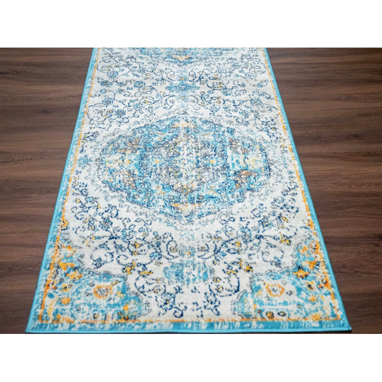 Favreau Oriental Indoor Rug