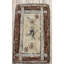 Tapis traditionnel beige antique en laine nouée, style art populaire américain, datant des années 1880, 61 x 91 cm.