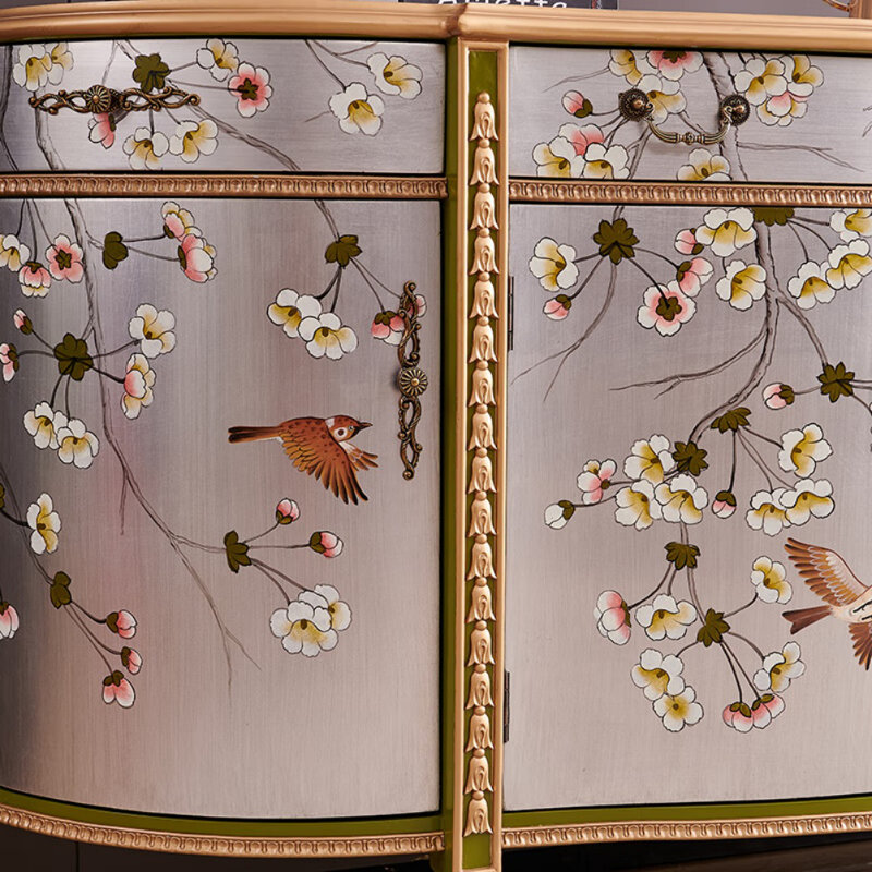 Simple Painted Entrance Cabinet