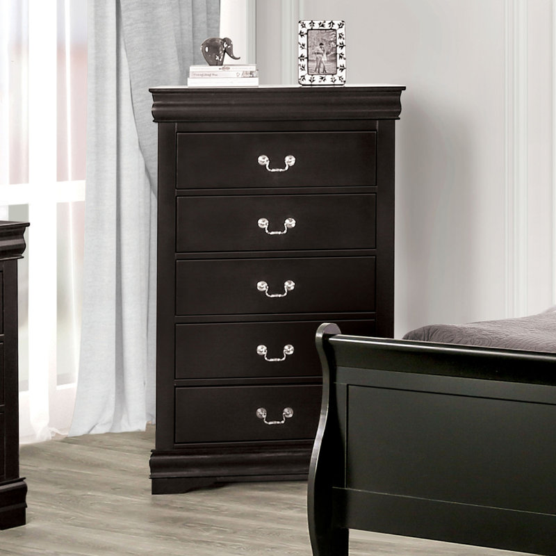Commode transitionnelle cerise foncée avec queue d'aronde anglaise, tiroirs à l'épreuve de la poussière et suspendus pour la chambre à coucher