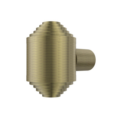 Bouton de longueur 1 1/2 po Beresford