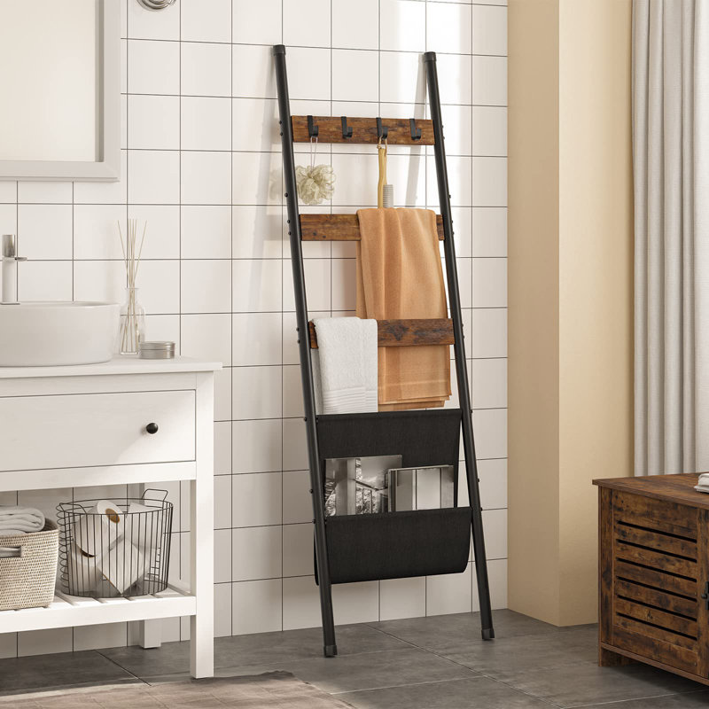 63" Blanket Ladder with 4 Hooks, Brown
