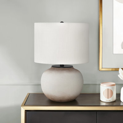H 21 po, lampe de table, céramique crème, abat-jour ivoire / crème, lampe de table H 21 po en forme de globe chic