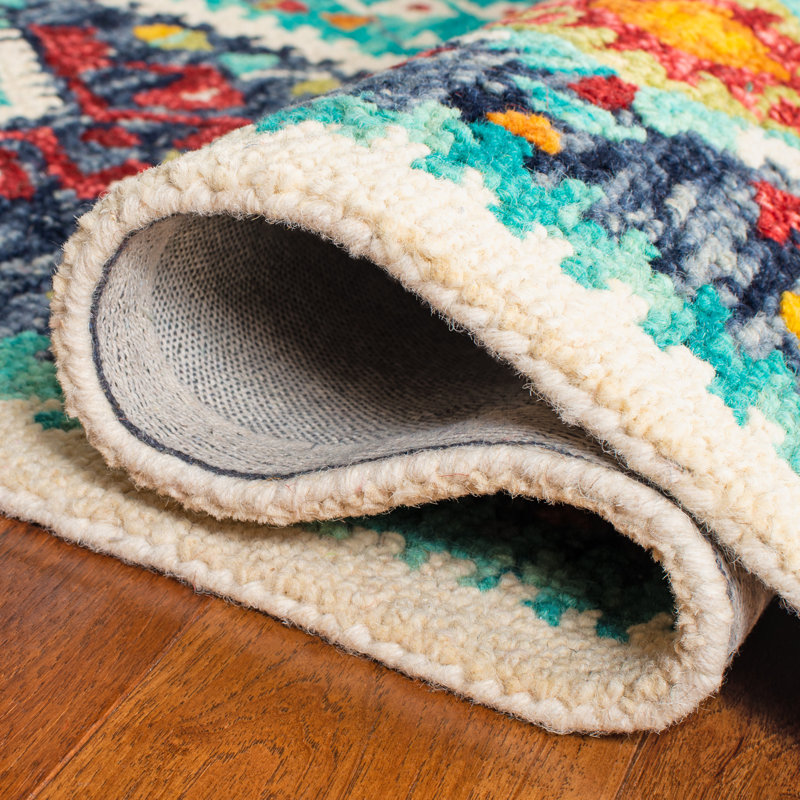 Hand Tufted Wool/Cotton Southwestern Rug in Light Blue/Red, Rectangle 5' x 8'