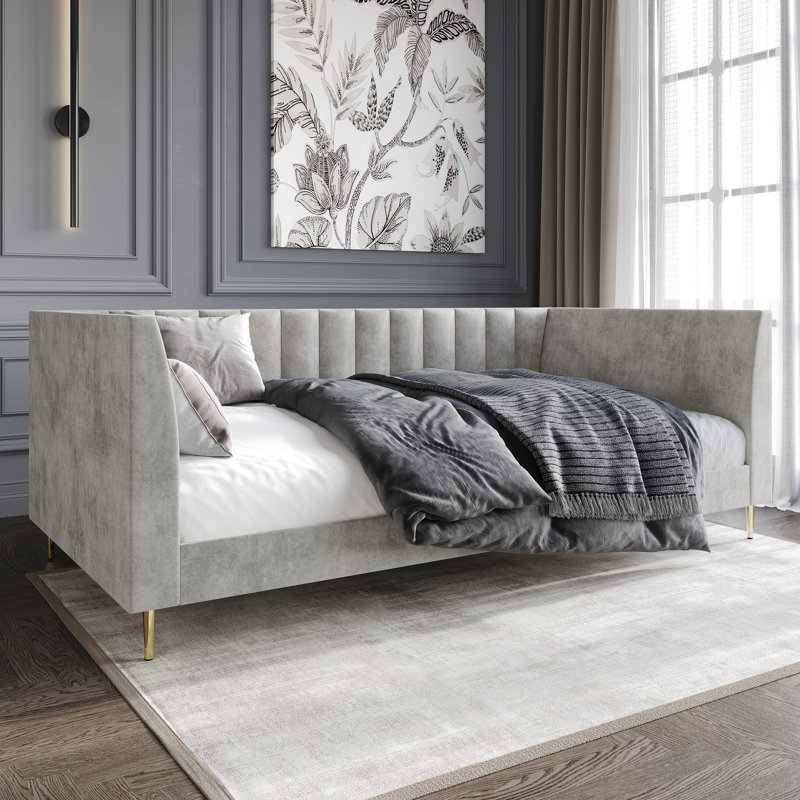 Yimi Upholstered Daybed, Silver