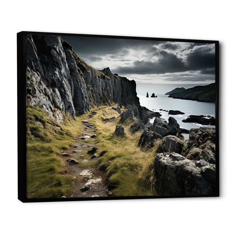 Irlande, paysage magnifique I, H 30 po x l 40 po x P 1,5 po, Cadre flottant noir