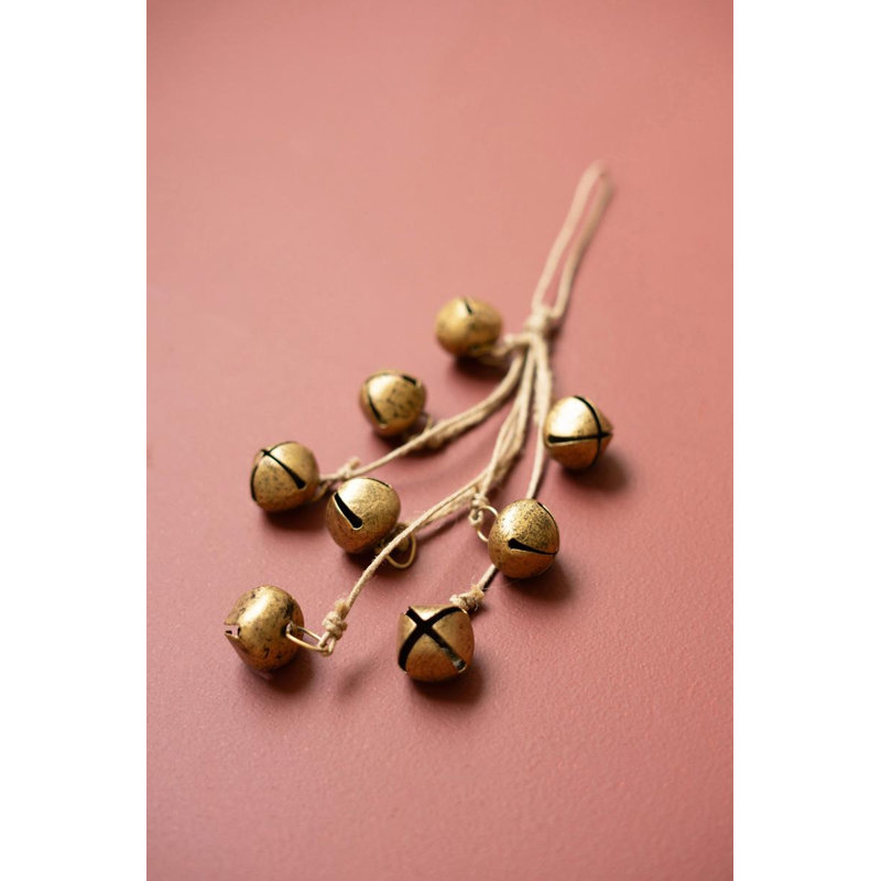 Bouquet de clochettes dorées Kalalou 12 po - Décoration de Noël suspendue sur corde de jute