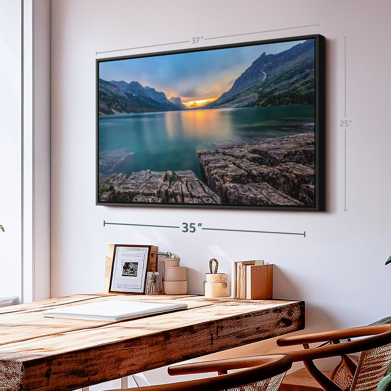 «St Mary Lake Montana», reproduction sur toile, H 25 po x l 37 po