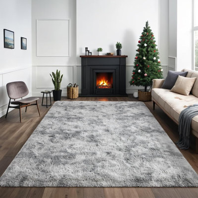 Rectangle Antonije Machine Made Shag Polyester Area Rug in Grey