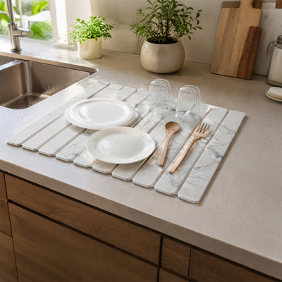 Tapis de séchage pliable à motif de terre de diatomes en marbre, coussin de protection de comptoir de cuisine résistant à la chaleur et rapidement absorbant l'eau, planche à égoutter pliable à fentes multiples pour la vaisselle de fruits de table