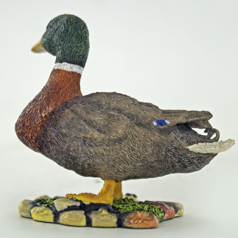 Lugenia Animals Figurines & Sculptures