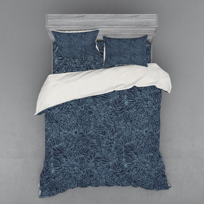 Coastal Polyester Floral Duvet Cover, Queen Duvet Cover + 3 Additional Pieces