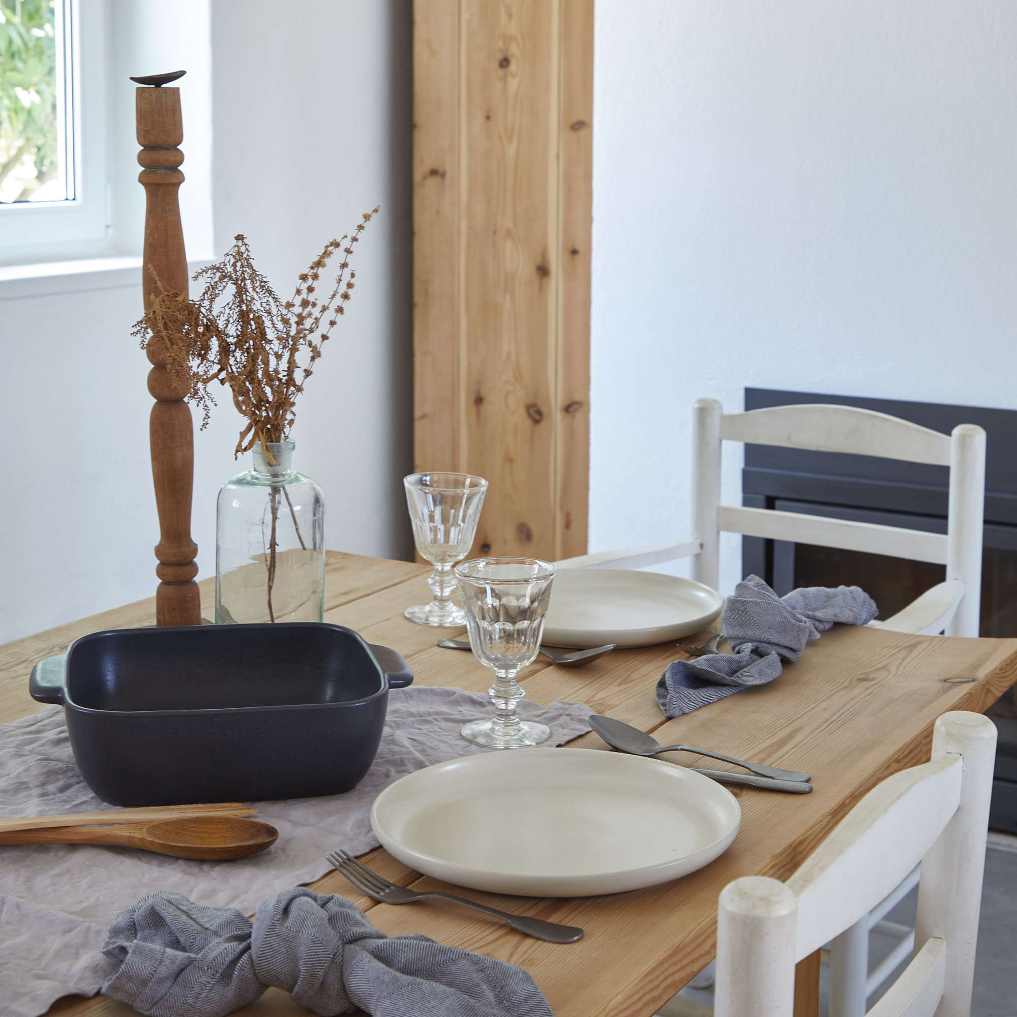 Casafina Pacifica Square Stoneware Baker, Seed Gray