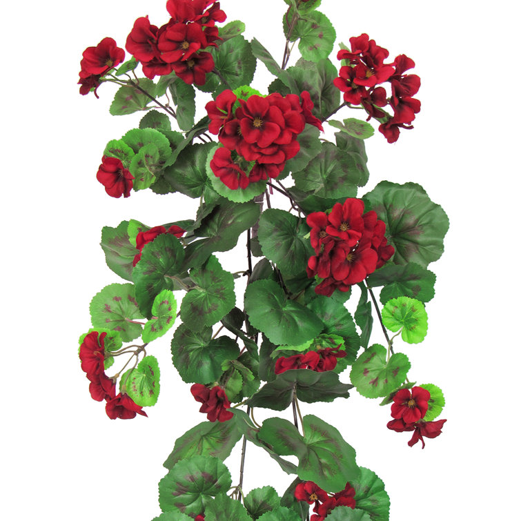 Plow & Hearth Geranium Arrangement