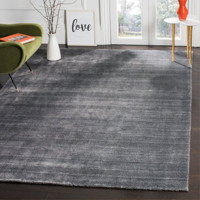 Zowie Hand Loomed Wool/Viscose Solid Colour Rug in Graphite