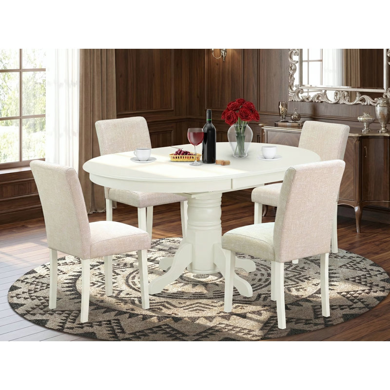 L'ensemble 5 pièces de table et chaises de cuisine comprend une table ovale en bois avec feuille papillon et 4 chaises Parsons en tissu de lin beige clair, 42 x 60 pouces, blanc lin