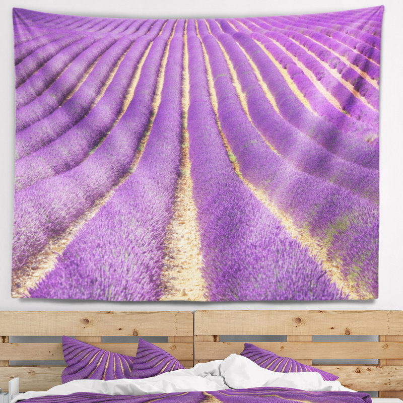 Tapisserie florale lavande, H 50 po x l 60 po