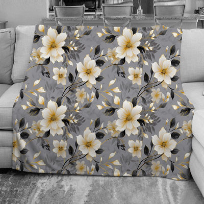  Throw Blanket