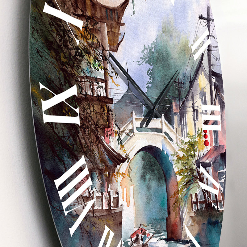 Un paysage urbain chinois avec un bateau sur la rivière - horloge murale moderne Mid-Century, Petit