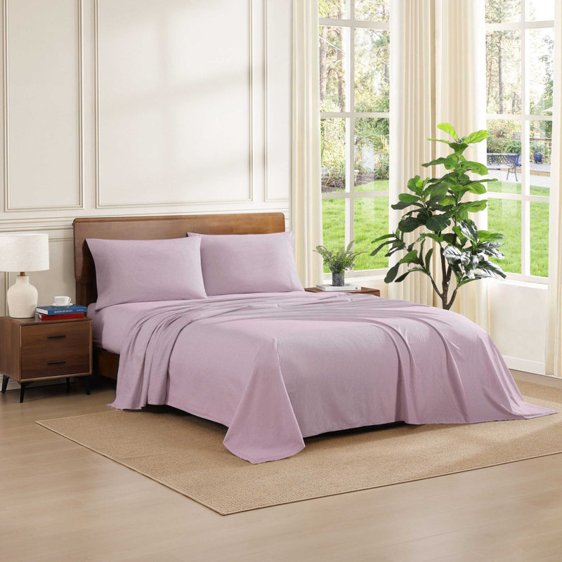 Tommy Hilfiger Printed Percale Cotton Sheet Set, Twin XL Sheet Set with 1 Pillowcase, Red Stripe