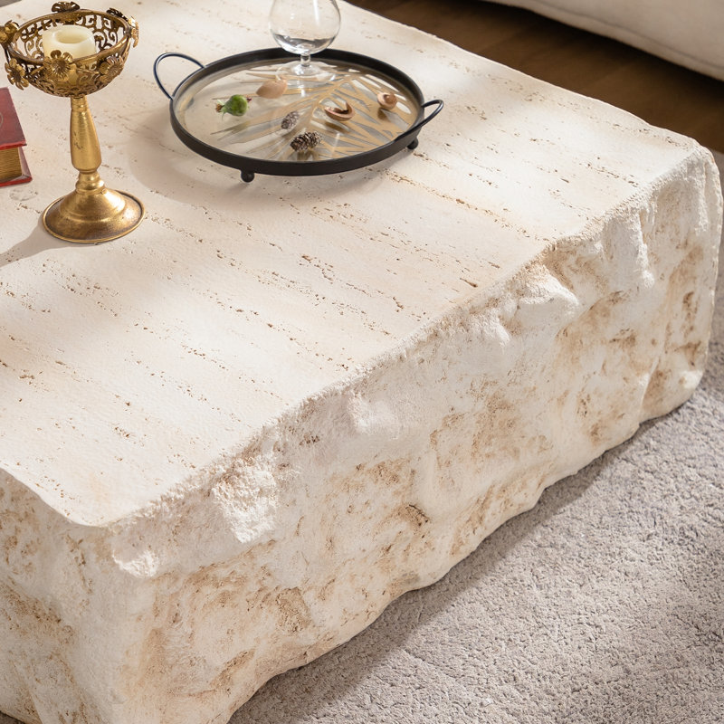 Round Centre Buentello with sturdy base