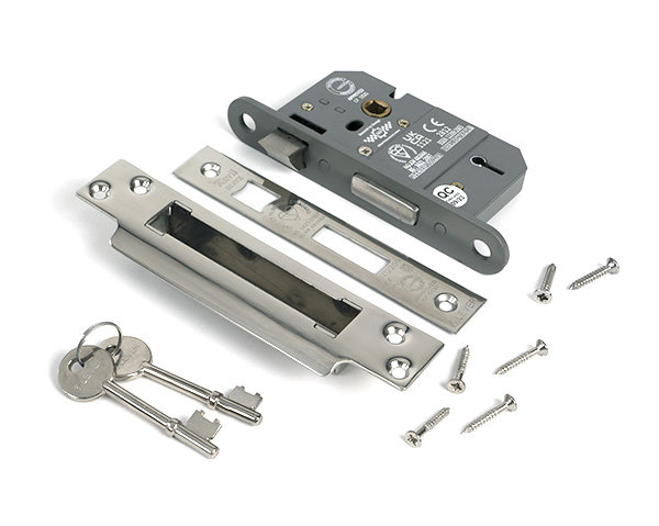 Lever BS Sash Lock, Polished Chrome