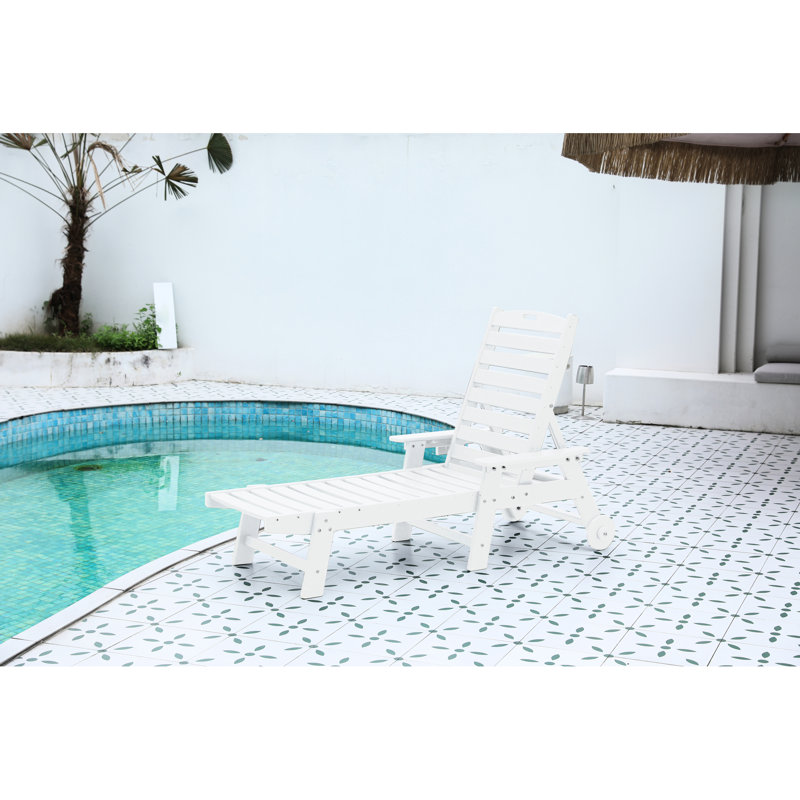 Chaise longue de plage à roulettes avec angle réglable, siège de piscine, 5 positions d'inclinaison et support