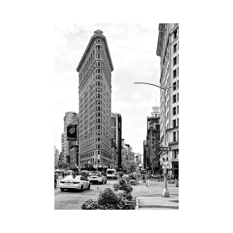 Flatiron Building by Philippe Hugonnard - Wrapped Canvas Gallery-Wrapped Canvas Giclée, 20.32 cm H x 30.48 cm W