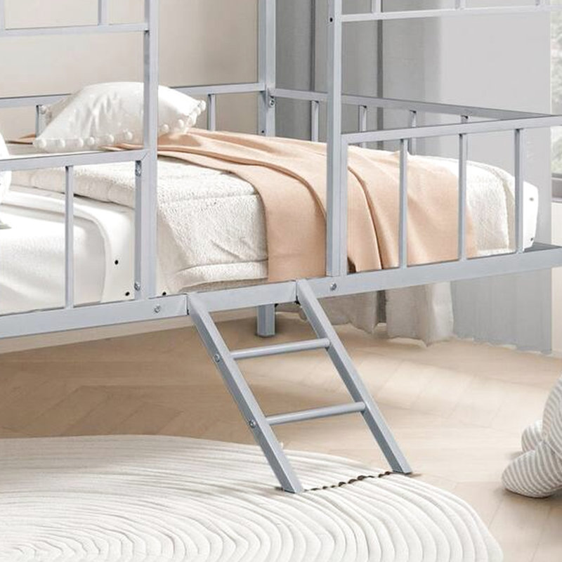 Lit superposé simple avec conception de maison de style contemporain, structure entièrement en métal, angle et cadre argenté pour un cadre d'optimisation de l'espace de chambre à coucher, arrangement d'apparence